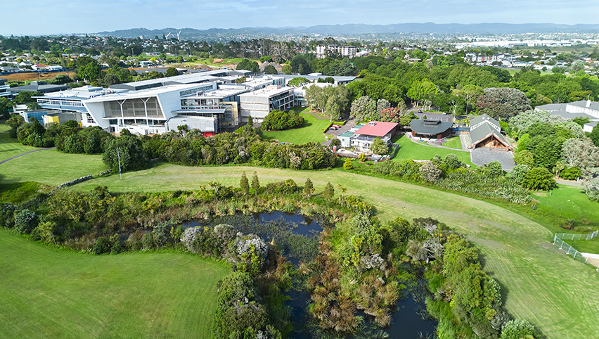Featured image published on the official Unitec website.
